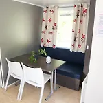 La Clé Des Champs Camping