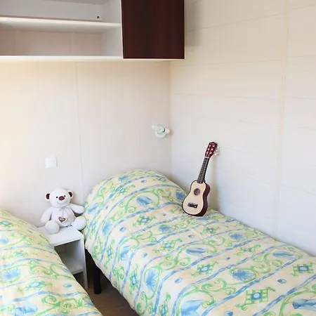 La Clé Des Champs Camping 4*